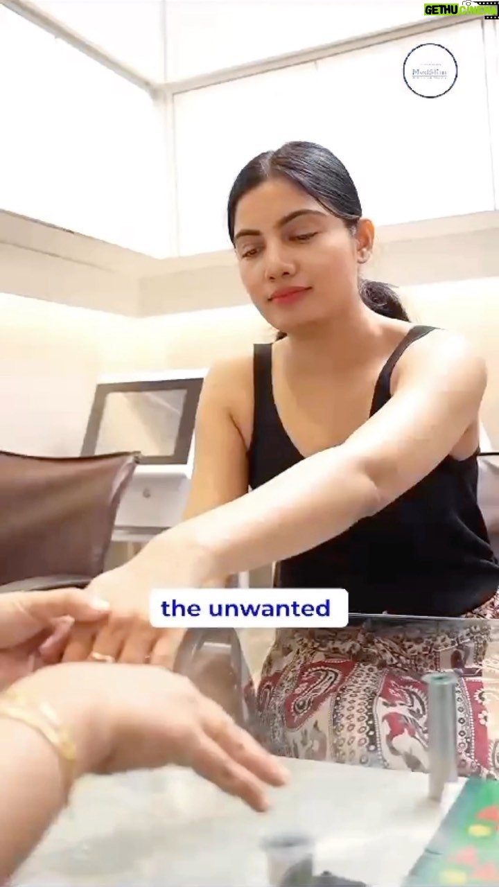 Avani Modi Instagram - This festive season, it’s not easy to get rid of unwanted comments from your relatives but getting read of your body hair is easy. Visit @medslim_clinic and experience the joy of silky smooth skin. Mumbai - मुंबई