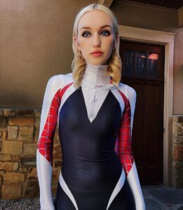Avi Lake Instagram - Happy Halloween! 🕷️❤️ #spidergwen #happyhalloween