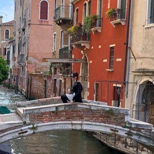 Avi Lake Instagram - Venice pt. 1! What a dream!! :)🤍 #venice #italy