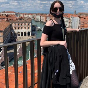 Avi Lake Instagram - Venice pt. 1! What a dream!! :)🤍 #venice #italy