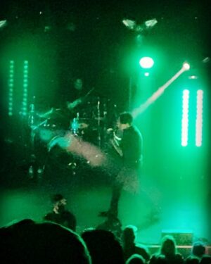 Avi Lake Instagram - Wow! The @badomensofficial concert was incredible!! Such a crazy talented band!! 🤩🖤 #badomens