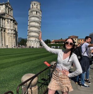 Avi Lake Instagram - Leaning tower of Pisa!! 🤩 #leaningtowerofpisa #pisa
