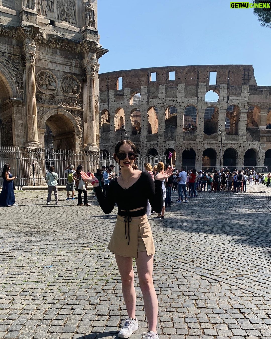 Avi Lake - 2.9K Likes - Rome!! Wow!! 🤩🤍 #rome #romeitaly