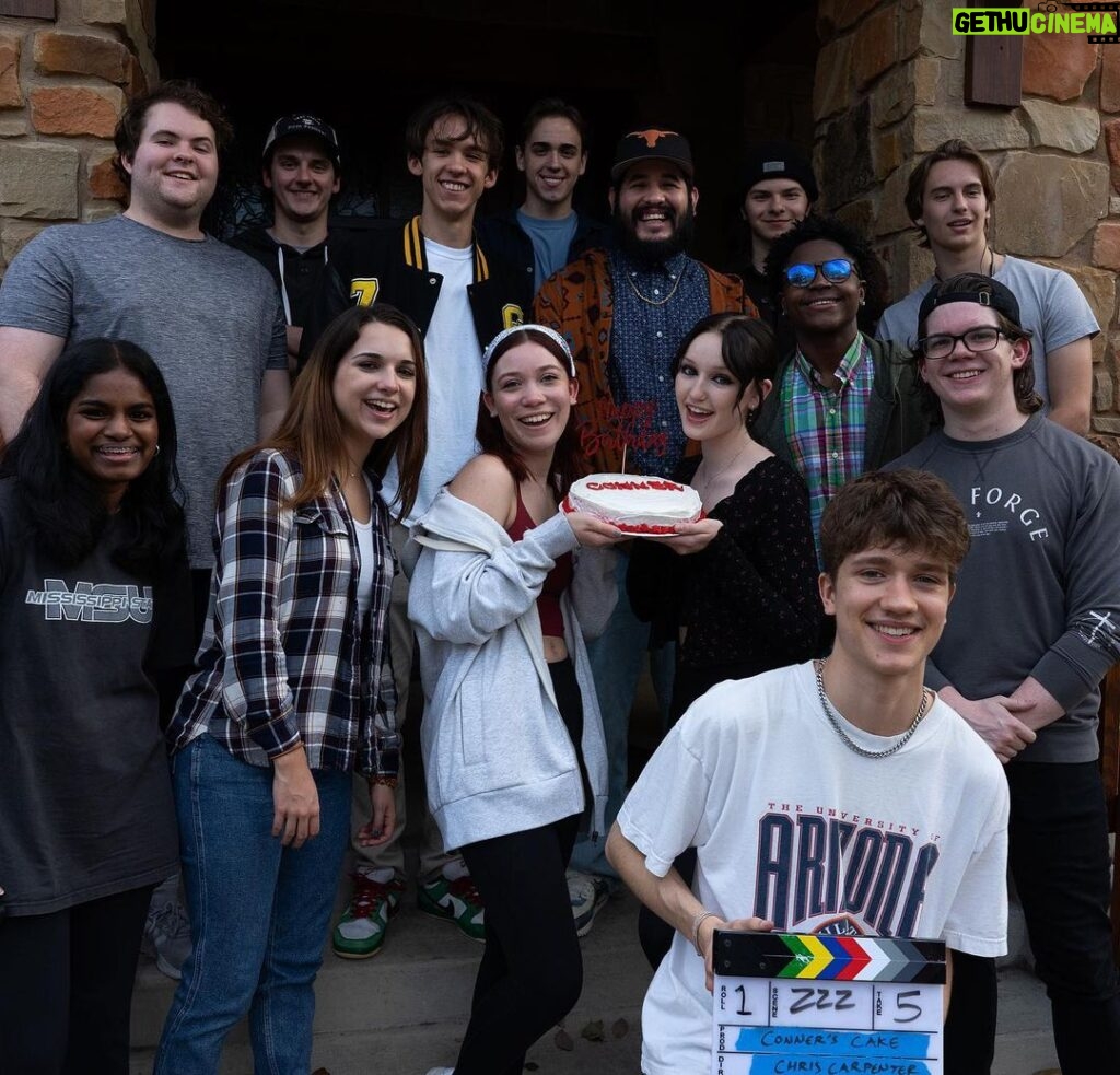 Avi Lake Instagram - I had such an incredibly fun time being a script supervisor and working with all these wonderful people on this project by @chriscarp_official !! Such an amazing and fun shoot! Love all these talented people and miss them already! Until next time! 💕🎂