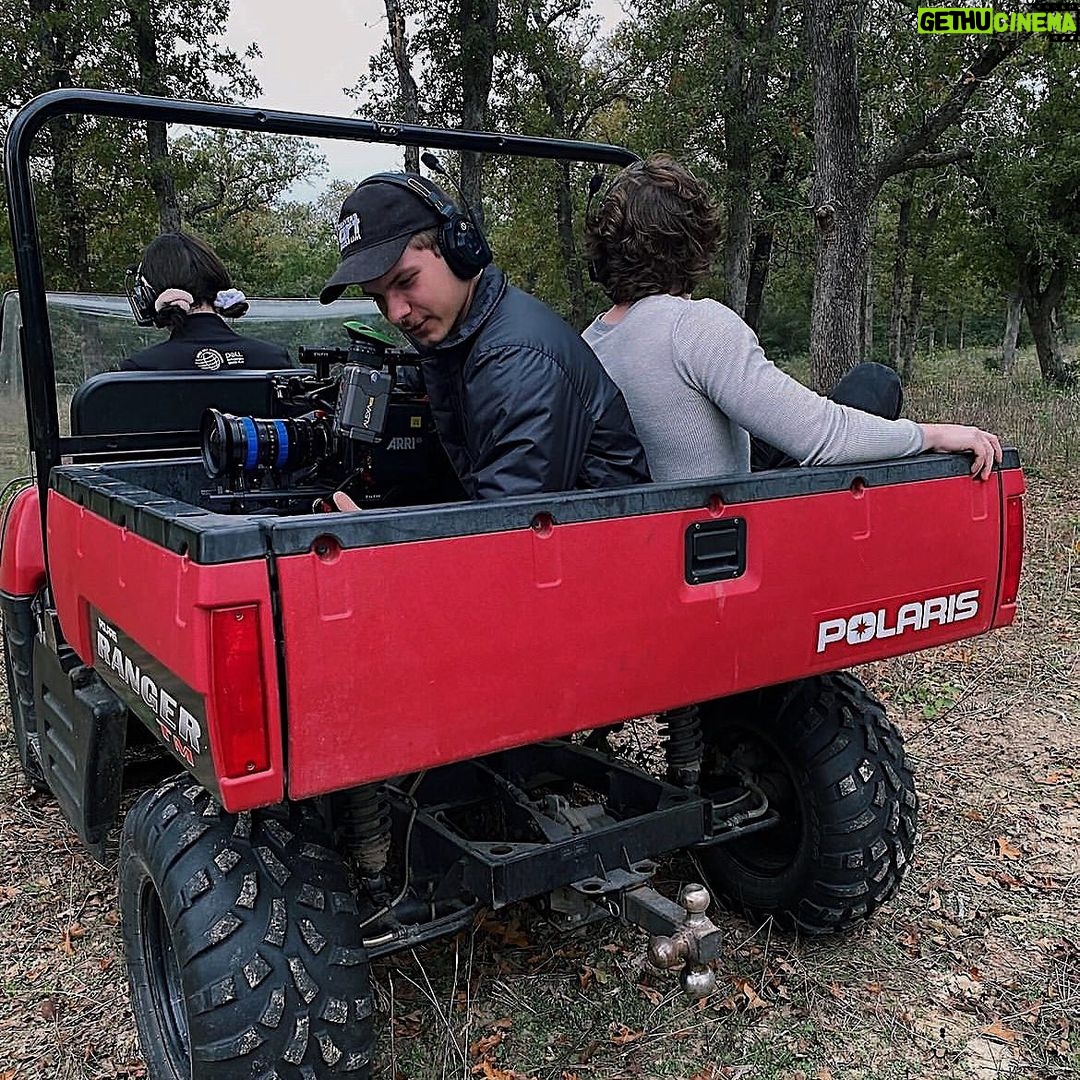Avi Lake Instagram - I had such an awesome time producing and script supervising this short film “Drop” by @isaac_scego who also killed it as director!! I couldn’t ask for a better film family and can’t wait for the next project! :)🎬