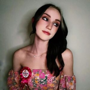 Avi Lake Instagram - 19! 🥳💕
