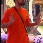 Avinash Sachdev Instagram - Chai indeed is an emotion 🤣❤️ Kya aap bhi hai ek chai person ? Let us know in the comments below 👇🏻 #AvinashSachdev #AvinashVijaySachdev #AVS #Sachkadev #Avinashinbiggboss #Avinashinbbott #Biggbossott #Avinashkipaltan #lionofthejungle #chai #Chailover