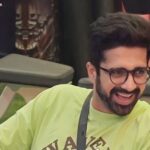 Avinash Sachdev Instagram - Don’t forget to smile today 😇❤️ Keep watching and showering love on our #HeroNo1 only on @officialjiocinema #AvinashSachdev #AvinashVijaySachdev #AVS #Sachkadev #Avinashinbiggboss #Avinashinbbott #Biggbossott #Avinashkipaltan #lionofthejungle