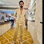 Avinash Sachdev Instagram - Nothing changed for us! ❤️❤️❤️ About last night.... Missed you bro @jadhadid and @cyrus_broacha left before we even reached 🤣🤣🤣 wanting to sleep on time.... obviously. #bigbossott2 #successparty #superfun #friendsarefamily #realbonds #avinashians #avinash_world #avinaaz #avinashfans #avifandom #avinashvijaysachdev