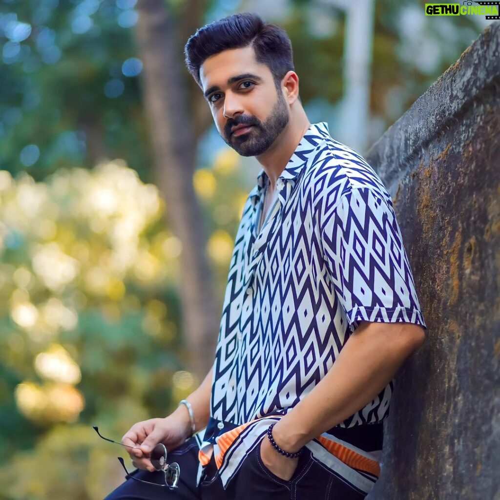 Avinash Sachdev Instagram - The hardest walk is walking alone, but its also the walk that makes you the strongest. Go wild, chase your dreams... Be independent. HAPPY INDEPENDENCE DAY 🇮🇳 Wardrobe : @powerlookofficial