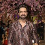 Avinash Sachdev Instagram - Choose to Shine 🪔 Happy Diwali in Advance Outfit by : @eliteindia_134 Styled by : @styleby_shivi