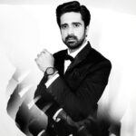 Avinash Sachdev Instagram - Feeling Bond 🖤 Styled by - @purvabansal5 Outfit by - @labelparampara Photography by - @portraitdeewana #avinashvijaysachdev #avs #classic #classispermanent #blacklove