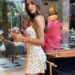 Ayşegül Çınar Instagram - Live life in full bloom 🌸🦋🐣🌞