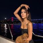 Ayşegül Çınar Instagram – 🐶🐾🫶
