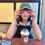 Ayuri Yoshinaga Instagram - 美味しいときの癖👀‼️ みんなの癖は？ #cafe #開きすぎ #카페 #커피 #오오티디