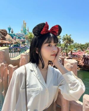 Ayuri Yoshinaga Instagram - ディズニーお気に入りサジン🫧‪

#ディズニー#ディズニーシー
#ディズニーコーデ#오오티디