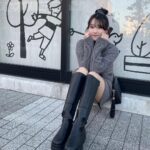 Ayuri Yoshinaga Instagram - お久しぶり🤍 12月から徐々にお仕事初めてます！ 心配下さった皆さん！吉永は元気です！ありがとうございました🥲💜 これからは無理せず吉永らしく前進していきます🔥 ロングブーツ: @amail_official