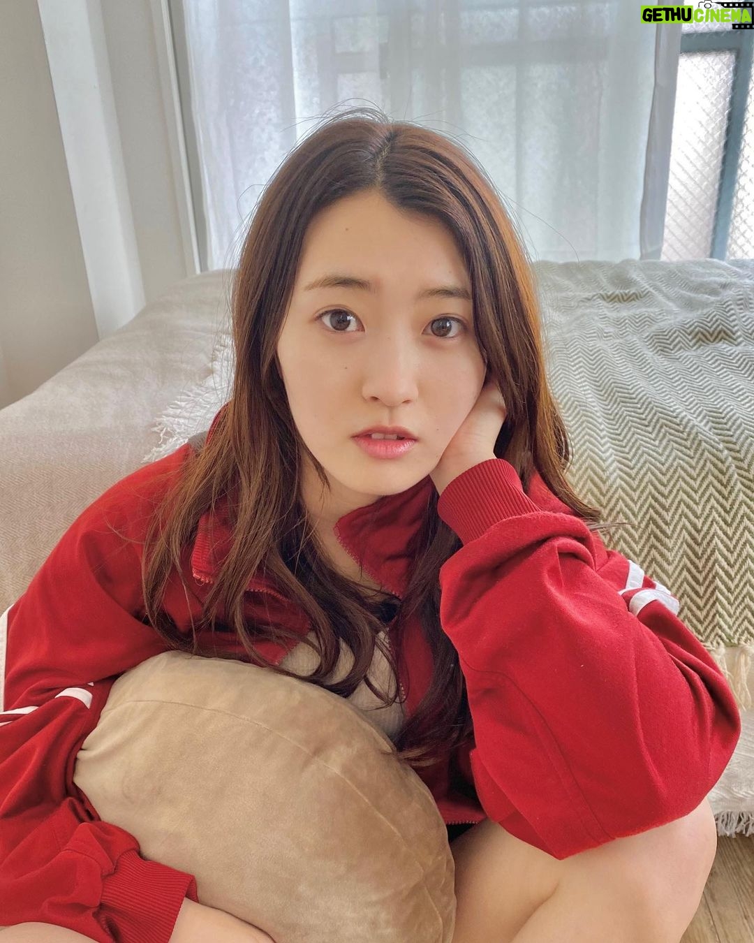 Ayuri Yoshinaga - 5.6K Likes - THE BEAT GARDEN さんの
『それなのにねぇなんで?』MV
に出演させて頂きました🙇♀️
多くの方に共感して頂けるストーリーになっているので、ぜひチェックしてみてね!