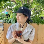Ayuri Yoshinaga Instagram - アイスコーヒー美味しく思えるようになって大人になったなってちょっと嬉しいけど、どこか寂しくもあるよね…🫥 みんなは飲み物何が好き？🫶 あと、オススメのコーヒー教えてくれたら嬉しいな☕️🍼🫶