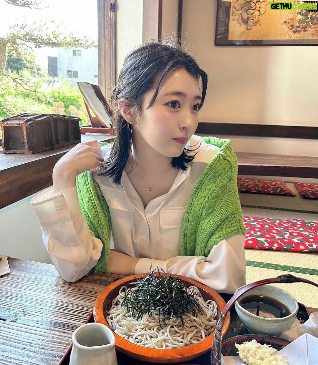 Ayuri Yoshinaga - 4.1K Likes - 韓国オンニ意識して
珍しくキレイめな感じにしてみた💭
ネックレスシンプルで可愛い💎
@aletta_jewelry_official
#韓国ファッション #韓国コーデ
#オンニ #데일리