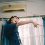 Ayuri Yoshinaga Instagram - @thisislastband さんの『恋愛凡人は踊らない』MVに出演させていただきました！ POPで可愛い仕上がりになってます🫧 ぜひ、聴いて見てみてね！ #thisislast #恋愛凡人は踊らない