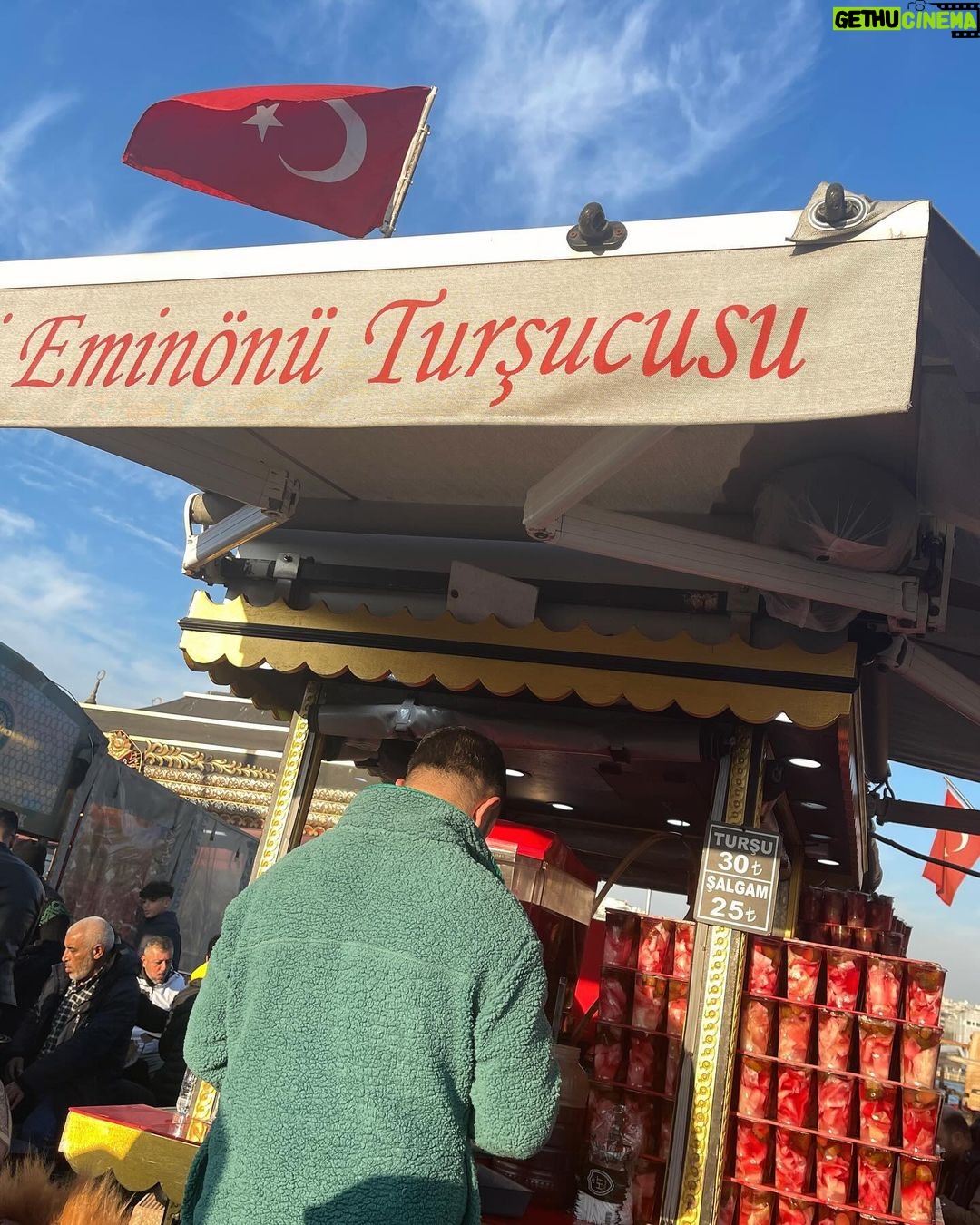 Bade Işcil Instagram - #istanbul 🇹🇷 Tarihî yarımada