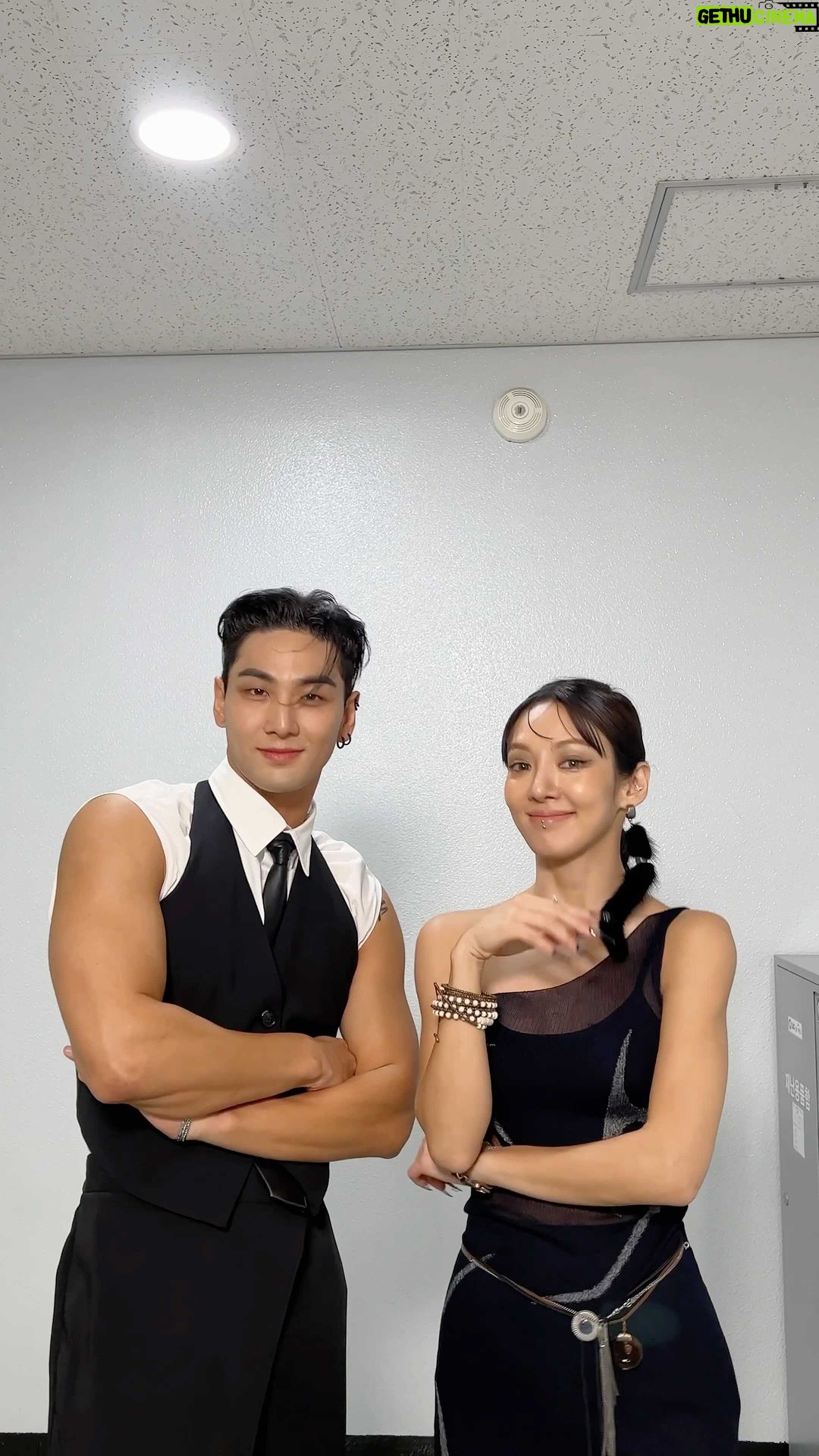 Baekho - 41.7K Likes - #엘리베이터안에서 🔥 with #효연 #HYO #백호 #BAEKHO #엘리베이터 #BAEKHO_Elevator