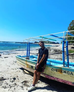 Banners Instagram - Here I am now. By the sea. Hope you’re all having a boss week.