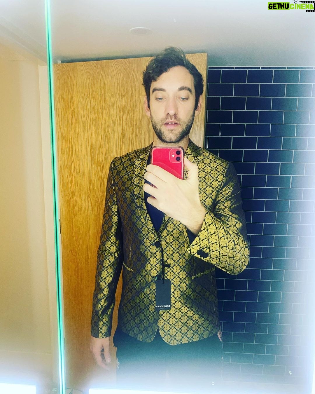 Banners - 1.5K Likes - I bought this jacket. Just putting it here so we can all start coming to terms with it I suppose.