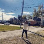Banners Instagram - I’m in Nashville to do some songwriting. This is how I stand at all times when I’m in Nashville.