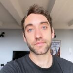 Banners Instagram - I was trying to make a video of me talking about a thing for someone and I’ve accidentally taken a photo. Seems a HUGE waste to not make you look at it. I hope you’re all having an alright Monday. Have a boss week. ❤️❤️