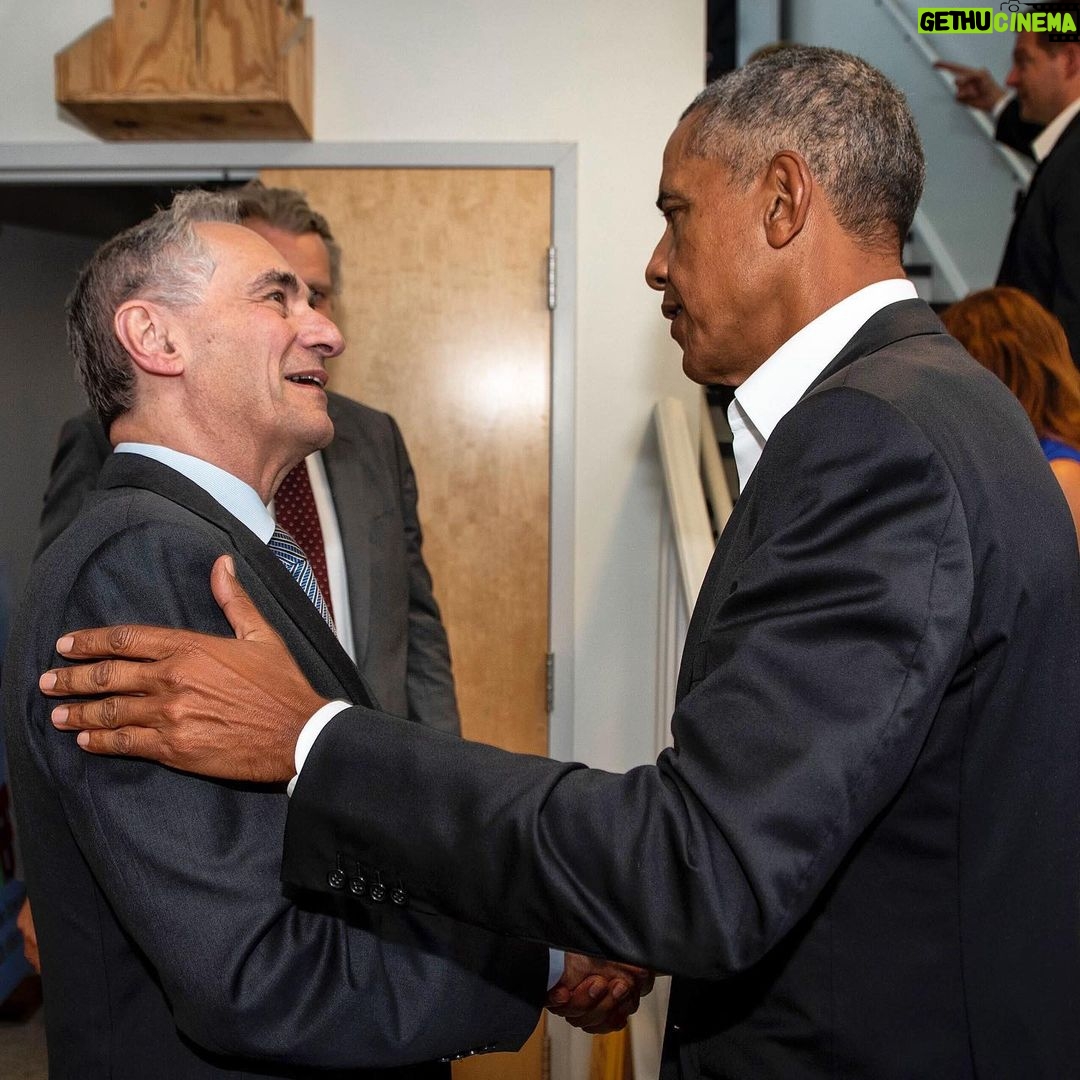 Barack Obama Instagram - Michelle and I were saddened to learn about the passing of Bob Zimmer, the 13th President of the University of Chicago. Bob was a visionary leader and one the most influential university presidents in the country. During his time at the University of Chicago, he built upon its rigorous academic reputation, grew the university’s footprint around the world and throughout the South Side, and helped expand access through scholarships and financial aid. Bob was also a fierce advocate for the Obama Presidential Center, believing that it would be transformative for young folks on the South Side. His commitment helped inspire us to build the Center there. We’re deeply grateful for Bob’s remarkable service to a university and a city that has shaped so much of who we are. Our hearts go out to his wife Shadi, his three sons, Alex, Benjamin, and David, and the entire University of Chicago community during this difficult time.