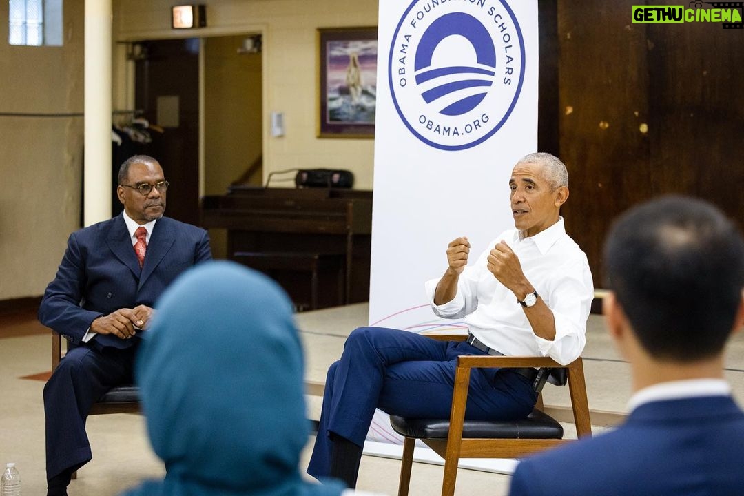 Barack Obama Instagram - Visiting Lilydale First Baptist Church took me back to my time as a community organizer. This is the neighborhood where I began my career in public service. It was even more special to celebrate the graduation of our @Columbia and @UChicago Obama Scholars—a smart and passionate group of young people who are picking up the baton and working to create sustainable change.