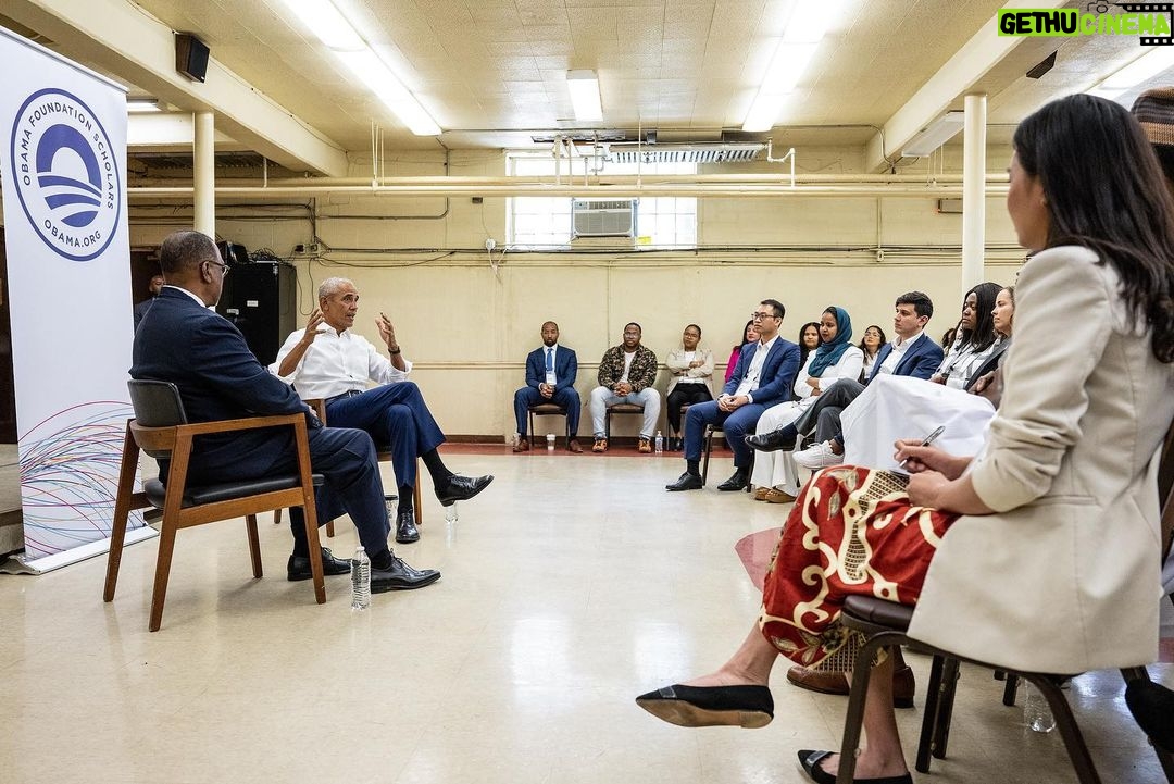 Barack Obama Instagram - Visiting Lilydale First Baptist Church took me back to my time as a community organizer. This is the neighborhood where I began my career in public service. It was even more special to celebrate the graduation of our @Columbia and @UChicago Obama Scholars—a smart and passionate group of young people who are picking up the baton and working to create sustainable change.