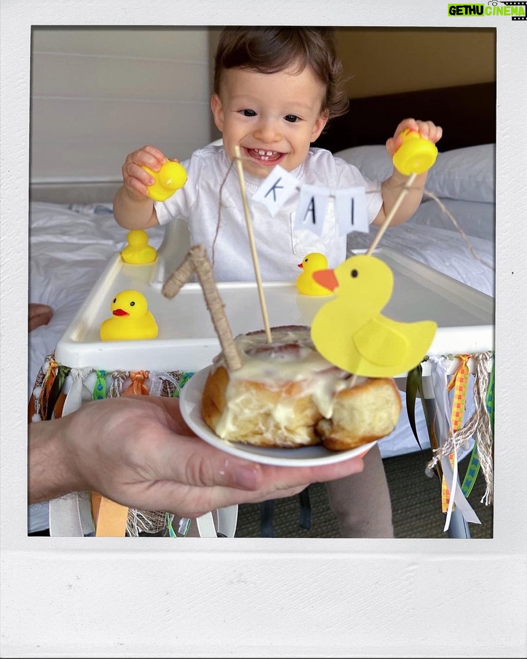 Barbara Akemi Katsuki Instagram - who doesn't love ducklings, right?😅🫰🏻💛🐥🥳🎈#DIY #Birthday #Kai Hong Kong