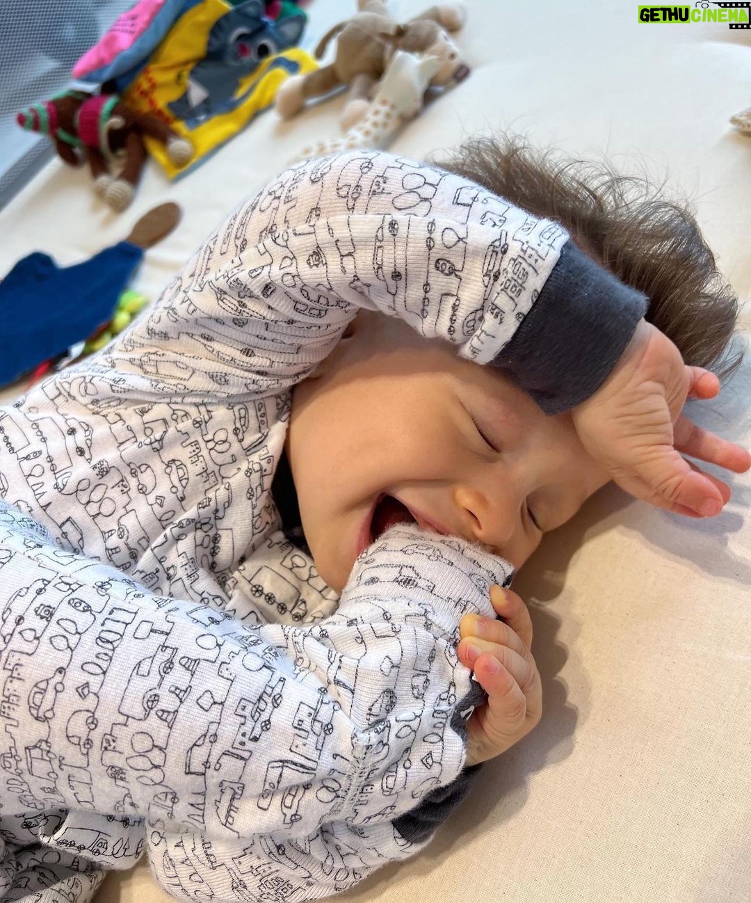Barbara Akemi Katsuki Instagram - Just one happy baby eating his foot passing by your timeline🤪🫰🏻 #Kai Taipei, Taiwan