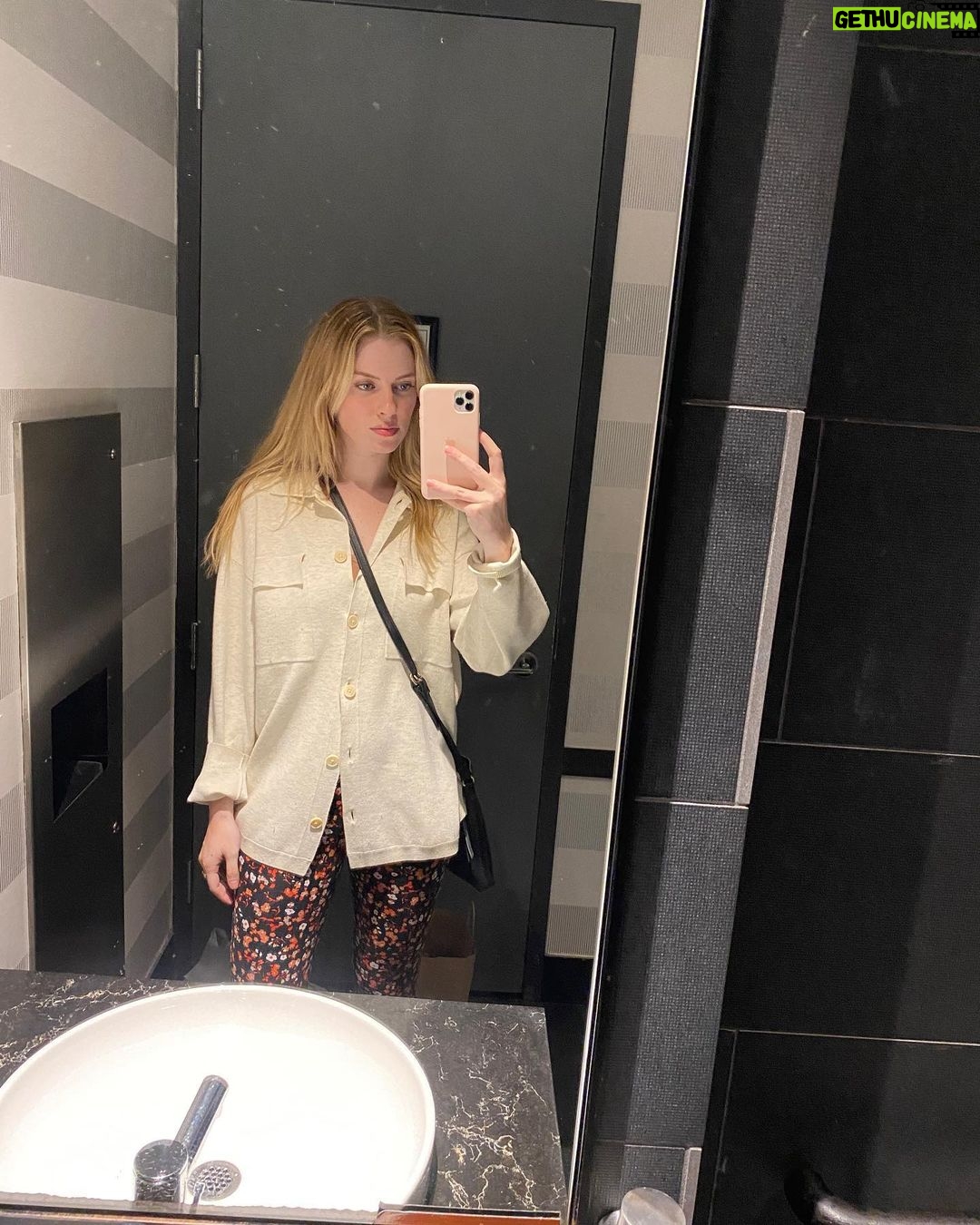 Barbara Dunkelman Instagram - Some 👚outfits👗 I’ve worn recently