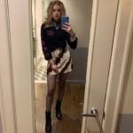 Barbara Dunkelman Instagram - Remembering 2 years ago when we got to go to this cool event for Birds of Prey and I felt cute 🥺💕