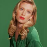 Barbara Dunkelman Instagram - Some new Old Hollywood w/ the team 💚 their skills are UNMATCHED. ✨ Photo @atwes Lighting @kamrin.pester Hair and Makeup @erinxtexas
