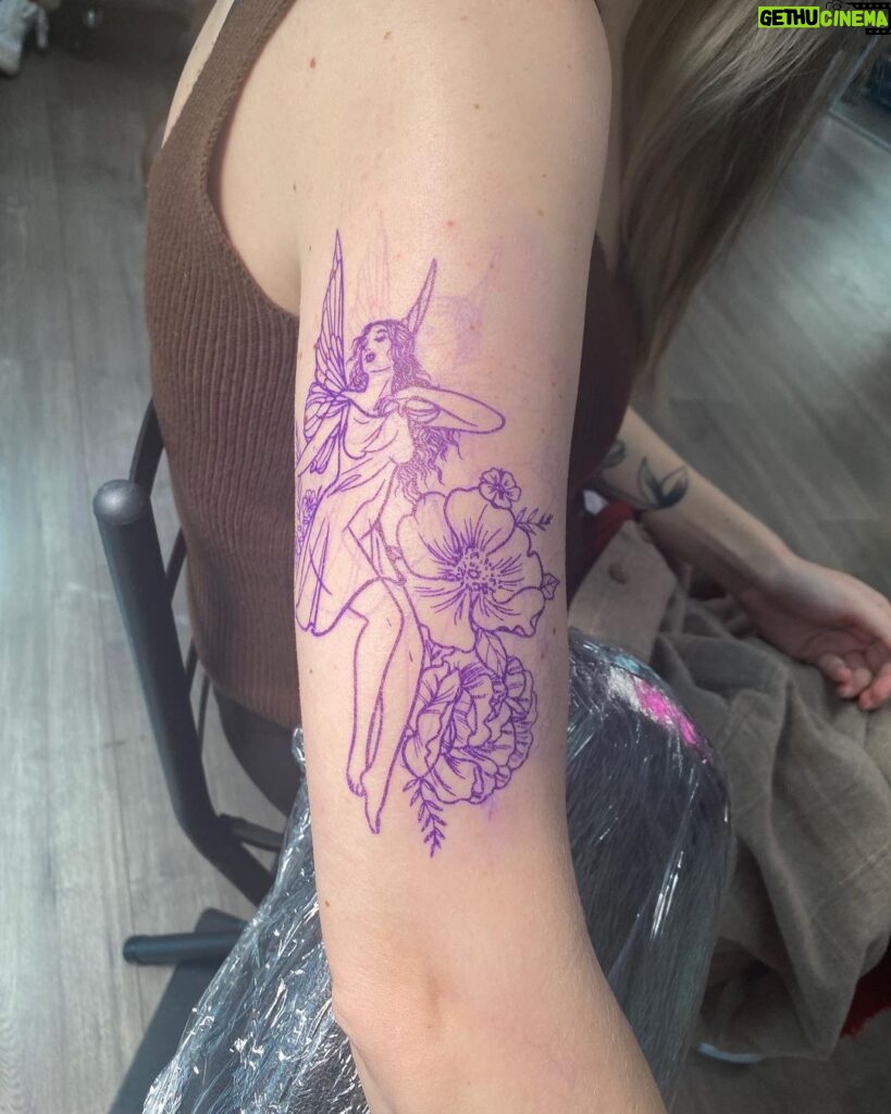 Barbara Dunkelman Instagram - Stencil and result! 🖋️ On a mission to turn myself into a fairy garden and this custom tattoo by @anniemesstattoo is the most gorgeous thing ever. I’m so excited to have this piece of art on me. 🧚🤍