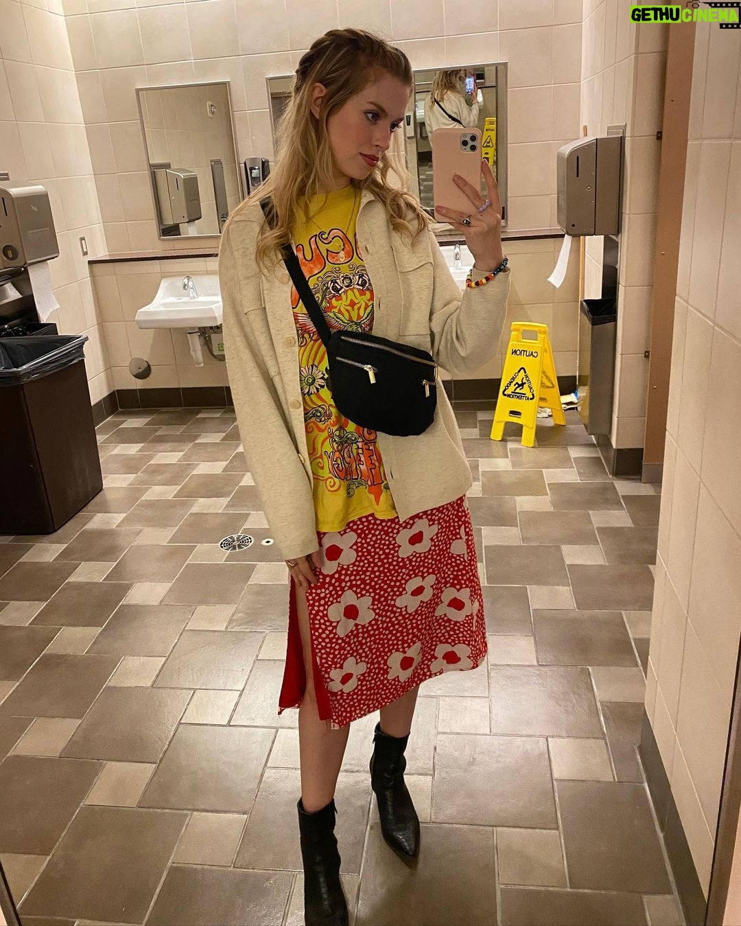 Barbara Dunkelman Instagram - Some 👚outfits👗 I’ve worn recently