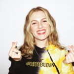 Barbara Dunkelman Instagram - Happy bee day! #bumbleby goodies now in @theroosterteethstore 🐝