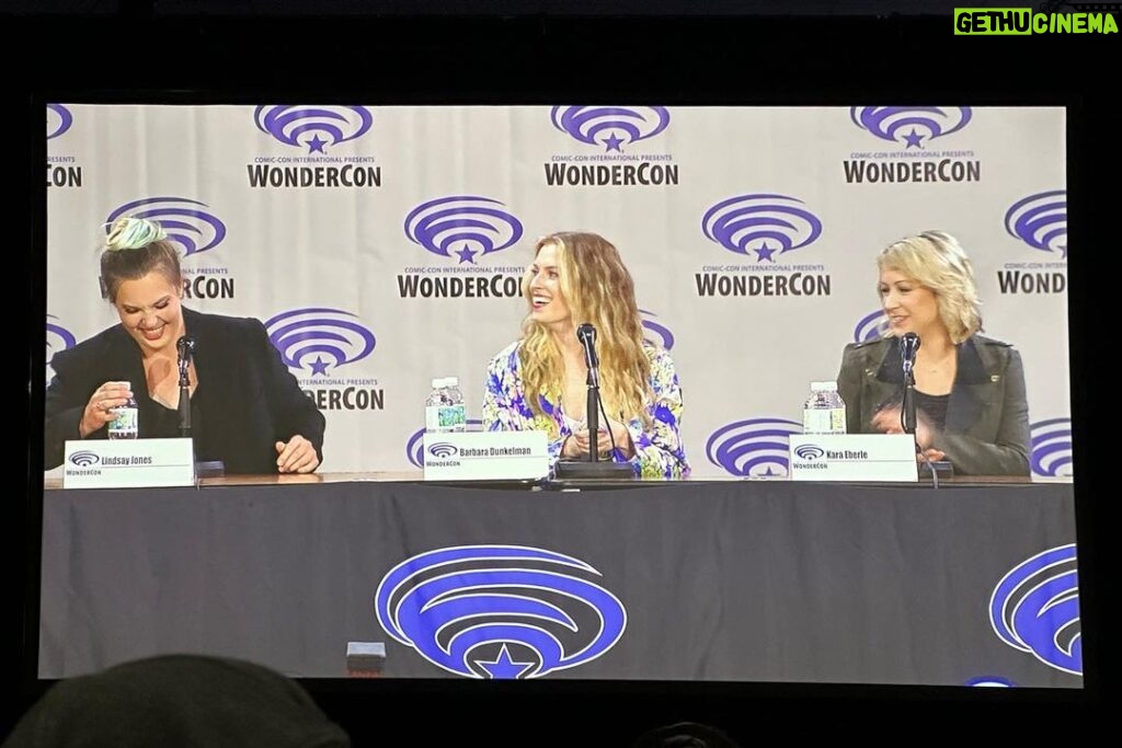 Barbara Dunkelman Instagram - WonderCon was a dream. We got to premiere the Justice League x RWBY movie (pt 1) this past weekend and it was a BLAST. I cannot wait for you all to see it! #rwby #rwbyjusticeleague