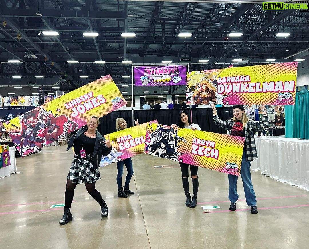 Barbara Dunkelman Instagram - Thanks for an amazing weekend, @animatedesmoines !!!! To everyone who came by: you rule ☺️ All of the love from team #rwby and here’s to next time! ❤️🤍🖤💛