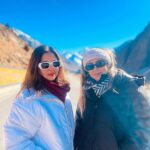 Barkha Singh Instagram - White on white on white .. somewhere in between #Manali and #Leh 🤍❄️ Thank you for taking us to some of the most breathtaking spots that are hidden away in the mountains @nomadicjony and @go4explore.community 😀 And of course @bora__kiran for planning this and making sure @owaiskhan.in and I woke up in the morning to experience this! Again, I know you lovelies are gonna ask.. this boss white jacket is by @graykloud X @easel_stories 🤍 Yeah I love it too! #travelwithB #Himalayas #Himachalpradesh #wanderlust #travel #incredibleindia #tourismindia #himachal #mountains #trip #roadtrip #newyeartrip #travelcontent #travelinspo #travelinspiration #phonephotography