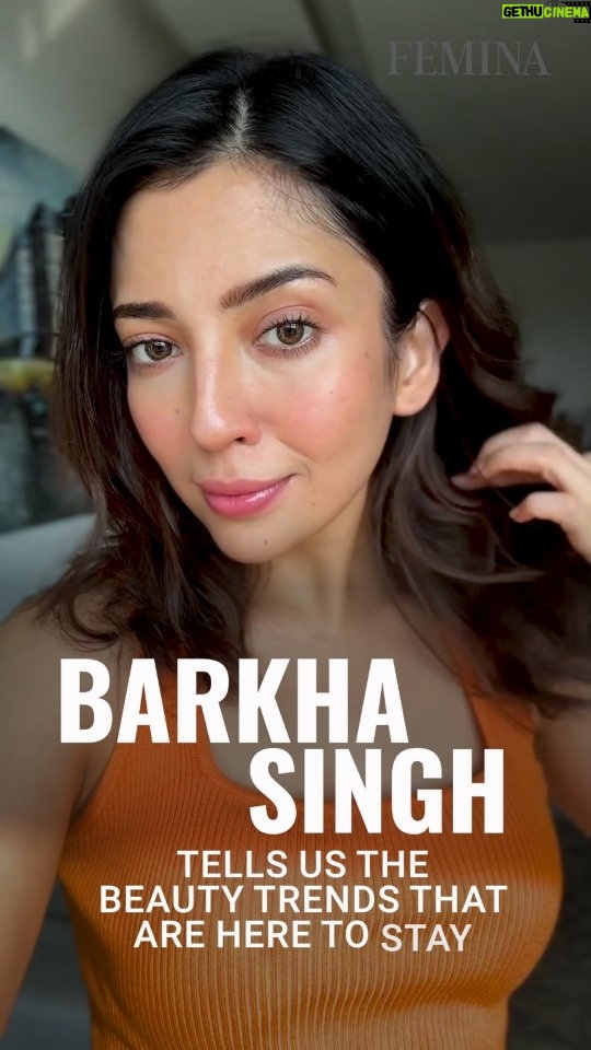 Barkha Singh Instagram - One of the biggest born on web actors, the gorgeous @barkhasingh0308 spills the secrets on her favourite makeup trend that is not just a moment but a lasting glam evolution. Get ready to slay! #BeautyTrends #BarkhaSingh #MakeupMagic