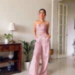 Barkha Singh Instagram – I think I’ve worn only #Black and #Pink this entire month! 💗🖤

I want to give a special mention to outfits that were gifted to me and I loved! 
Photo 2  black #coordset : @fxmlondonofficial 
Photo 8 pink coord set – @fxmlondonofficial 
@styling.your.soul x @stylefile.bykrisha

#Decemberphotodump #decembering #friends #family #love #goodtimes #bye2023 #sari #saree #outfits #staystylish
