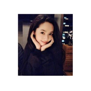 Bea Hayden Kuo Instagram - 晚安😴
#郭碧婷 #guobiting #beahayden
