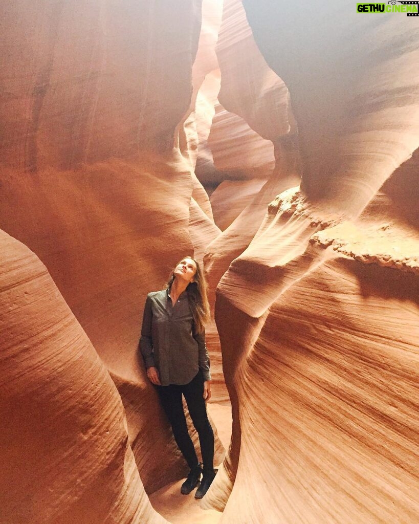 Beau Garrett Instagram - HAPPY EARTH DAY to the woman of all women Antelope Canyon
