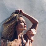 Beau Garrett Instagram - The talented and beautiful @serindaswan is not just a kick ass photographer, she is also a table decorator extraordinaire, a connecter of good women, a giving dog mom and one of the only few people I know that can shave her head and find out her head and somehow make hair look like it should have never been there at all. May all women be so cool.